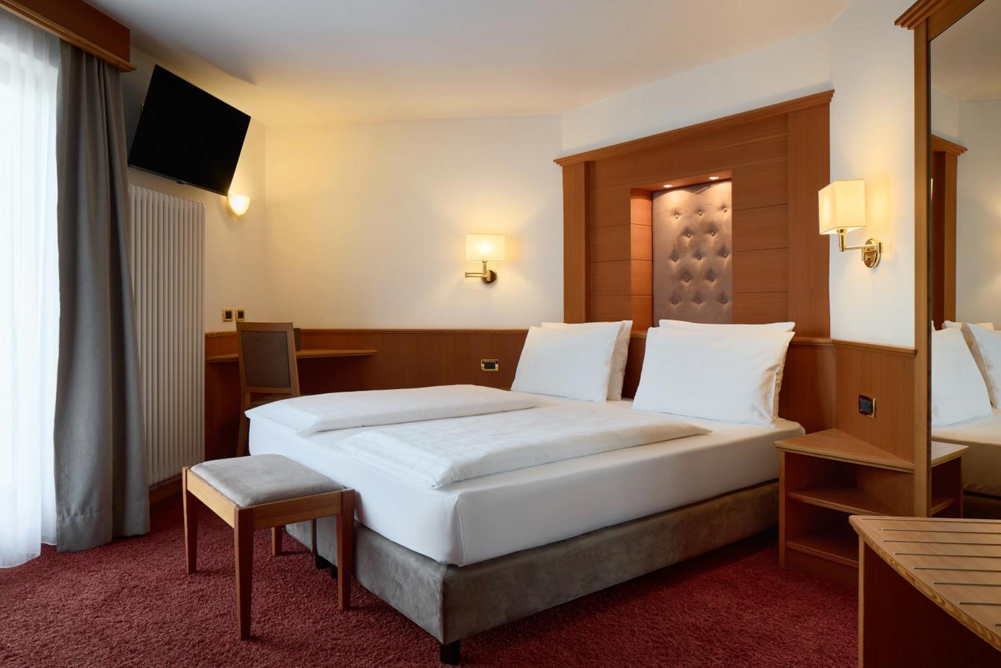 Hotel Des Alpes La Villa  Oda fotoğraf